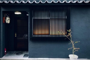 京都駅すぐ二階建貸切町屋